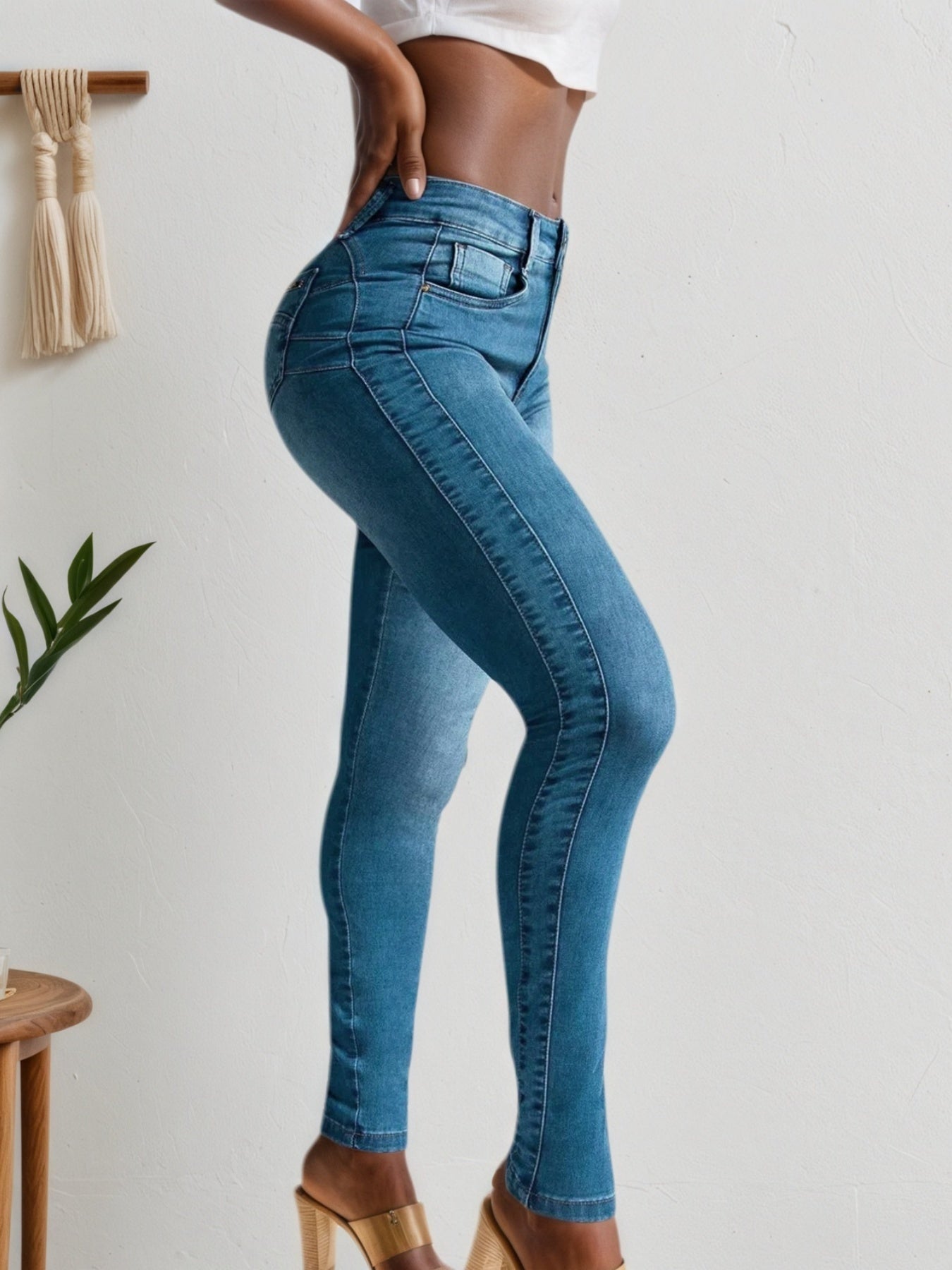 Four Season Versatile Slim Fit Jeans – High Elasticity & Comfort