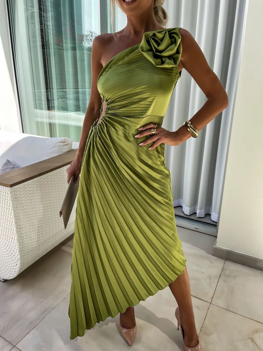 One-Shoulder Pleated Fishtail Dress with Big Rose – Sexy Evening & Party Dress for Women