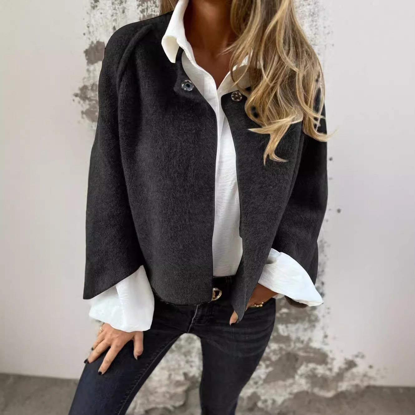 Women’s Batwing Sleeve Cropped Cardigan – Loose Fit Cashmere Coat for Autumn & Winter