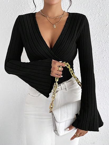 Women’s Autumn Winter Ribbed Stripe V-Neck Flared Slim-Fit Long Sleeve Top – Elegant Stylish Tee