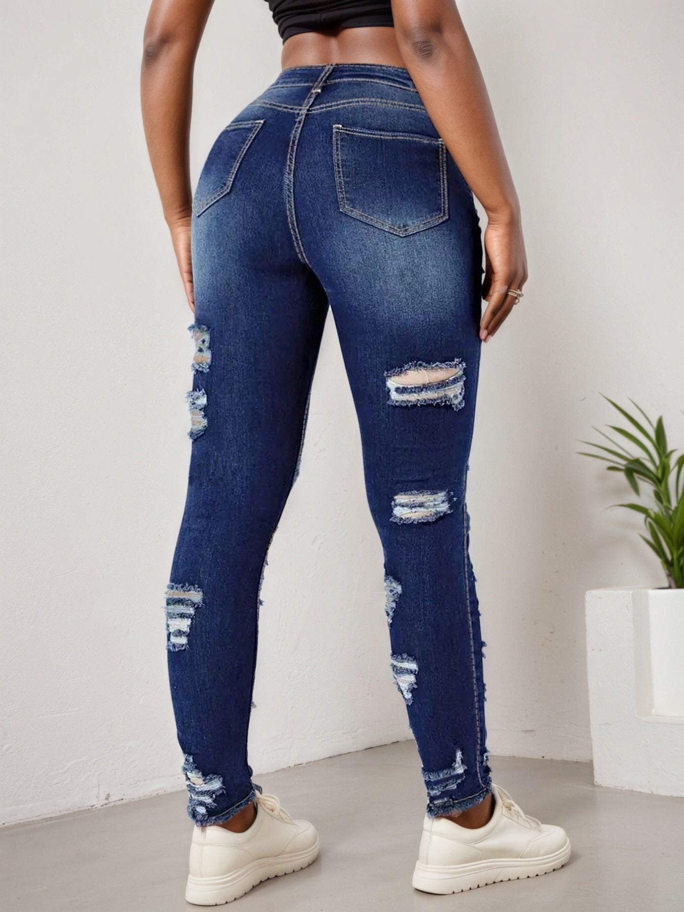 High Stretch Ripped Cropped Jeans – Versatile Women’s Style